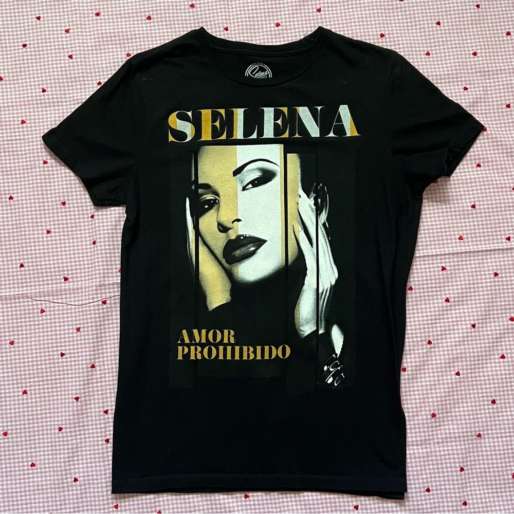 Selena Quintanilla Black Graphic T-Shirt